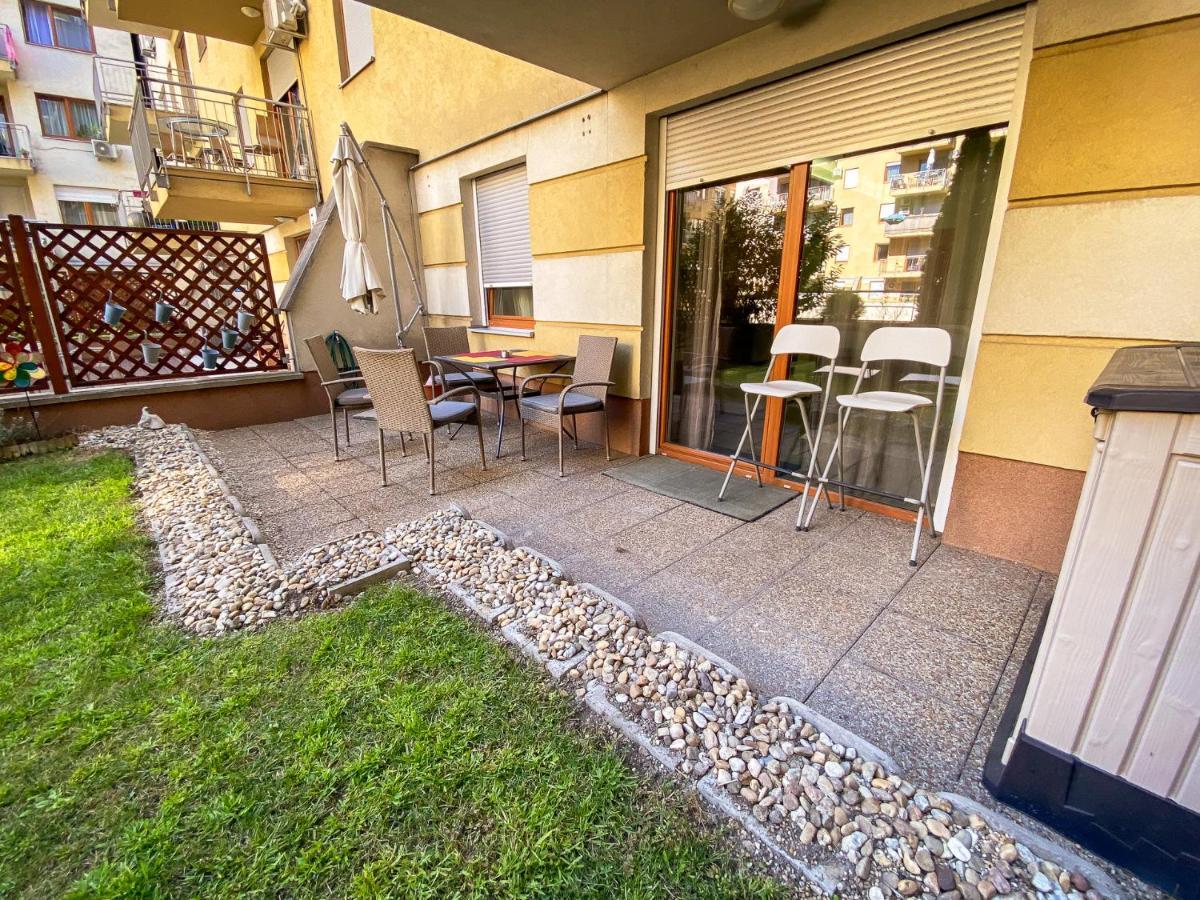 Slate Wood Apartment Budapesta Exterior foto